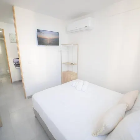 Brand New Luxury Ocean View - 2br